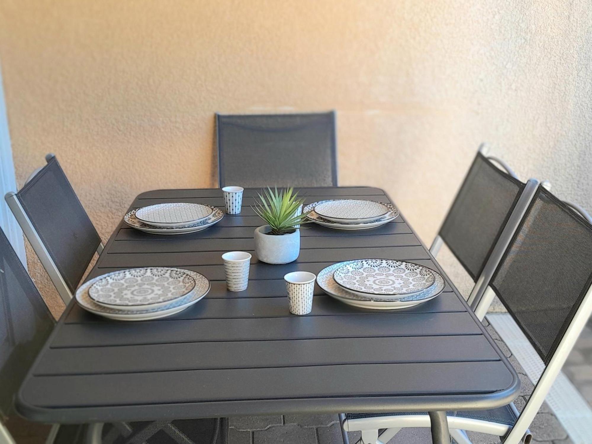 Charmante Villa Patio Avec Terrasse : Proche Plages Et Centre, Ideale Pour 4 Personnes - Fr-1-239-789 Капбретон Екстер'єр фото